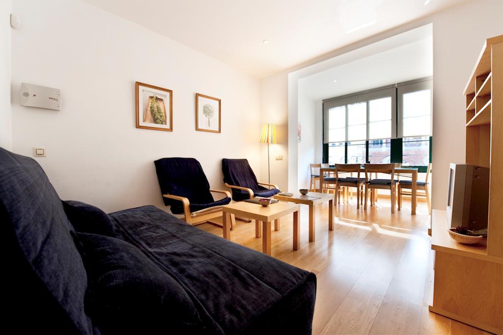 Diagonal Residence Apartments برشلونة الغرفة الصورة